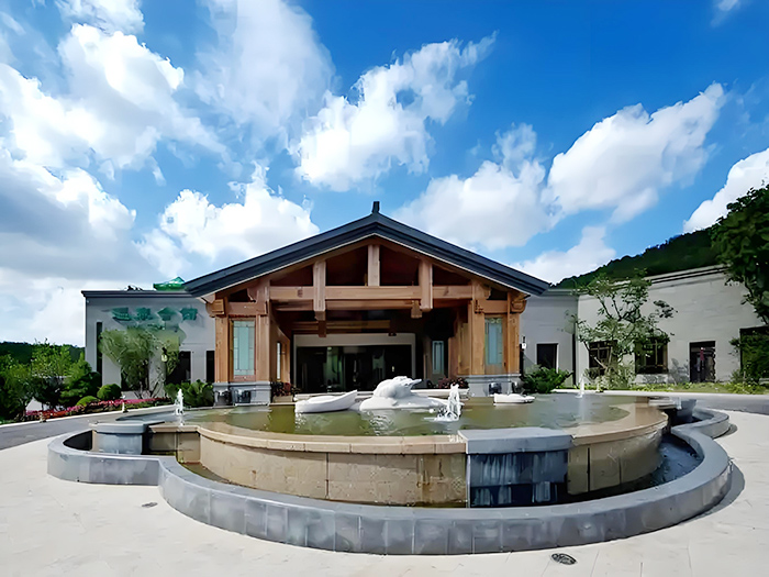 大连东泉假日酒店.jpg